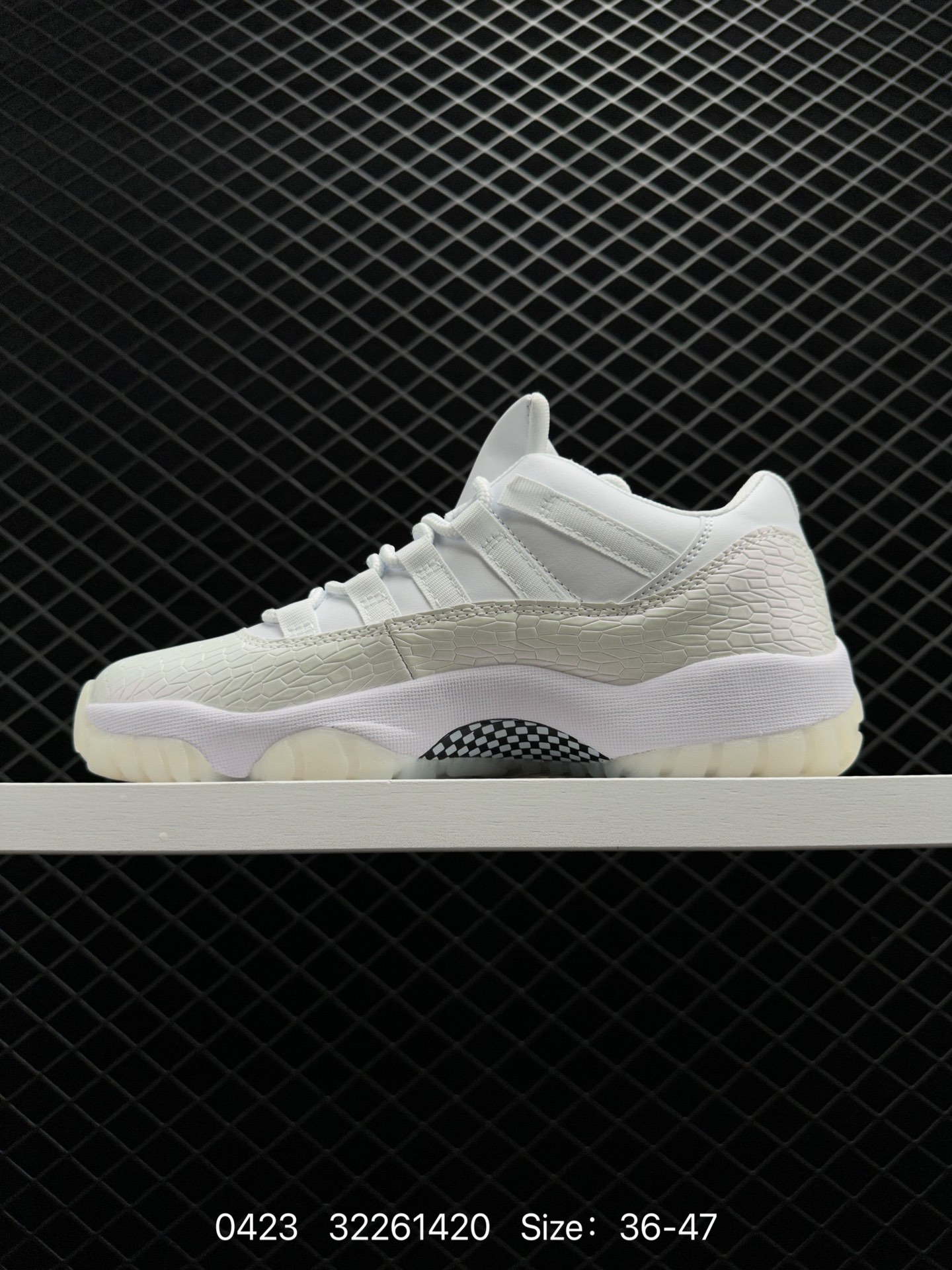 Air Jordan 11 Retro “Concord”